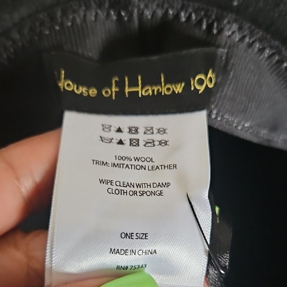 HOST PICK 🥳🥳 House of Harlow 1960 Black Wool Hat - Picture 3 of 16